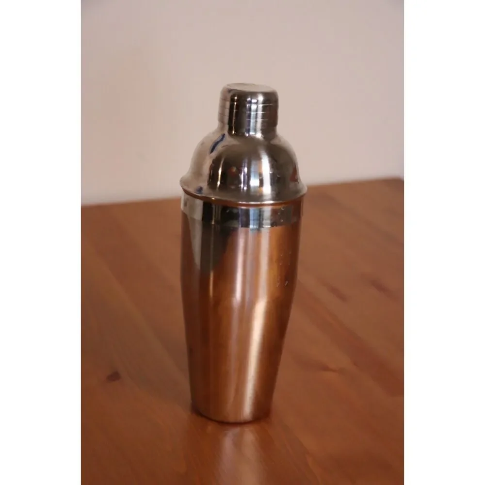 Stainless Steel Cocktail Shaker Metallic Bar Shaker